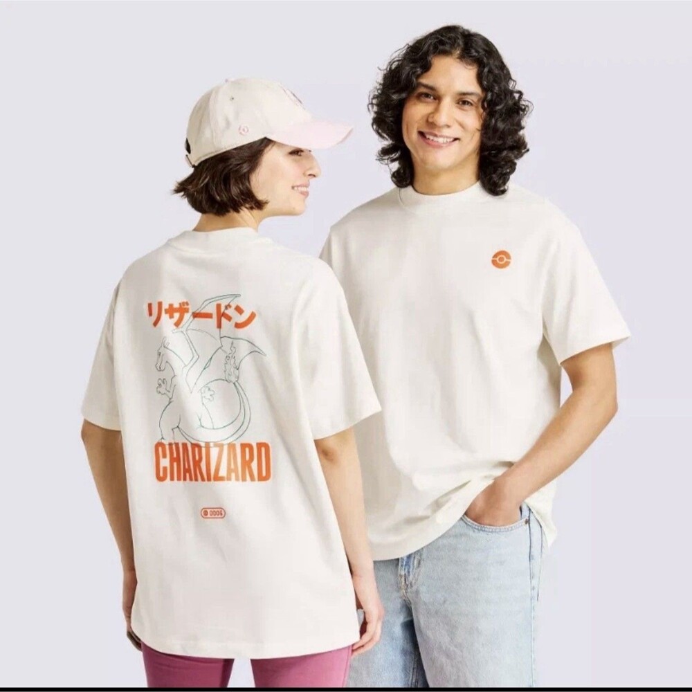 Adult Charizard Graphic Short Sleeve Crewneck T-Shirt - Pokémon x Target XS